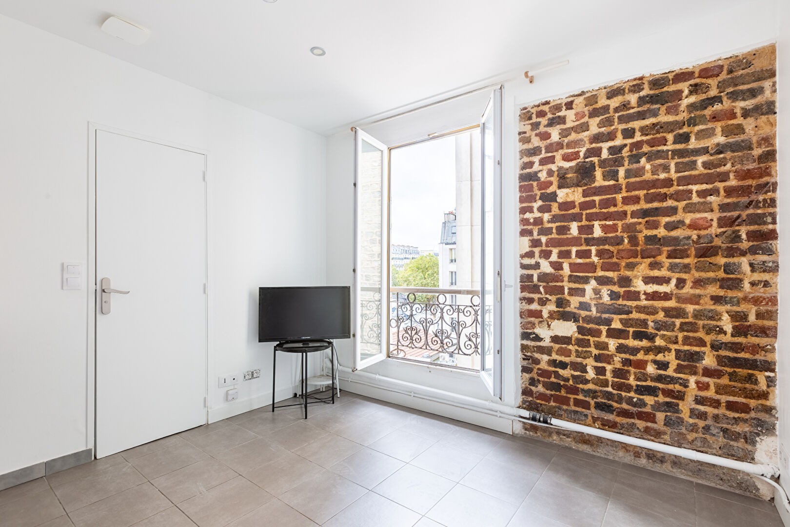 Vente Appartement à Paris Butte-Montmartre 18e arrondissement 1 pièce