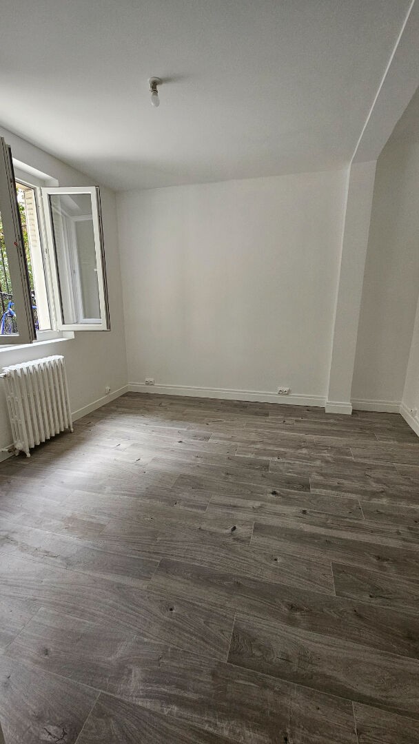 Location Appartement à Paris Batignolles-Monceaux 17e arrondissement 1 pièce