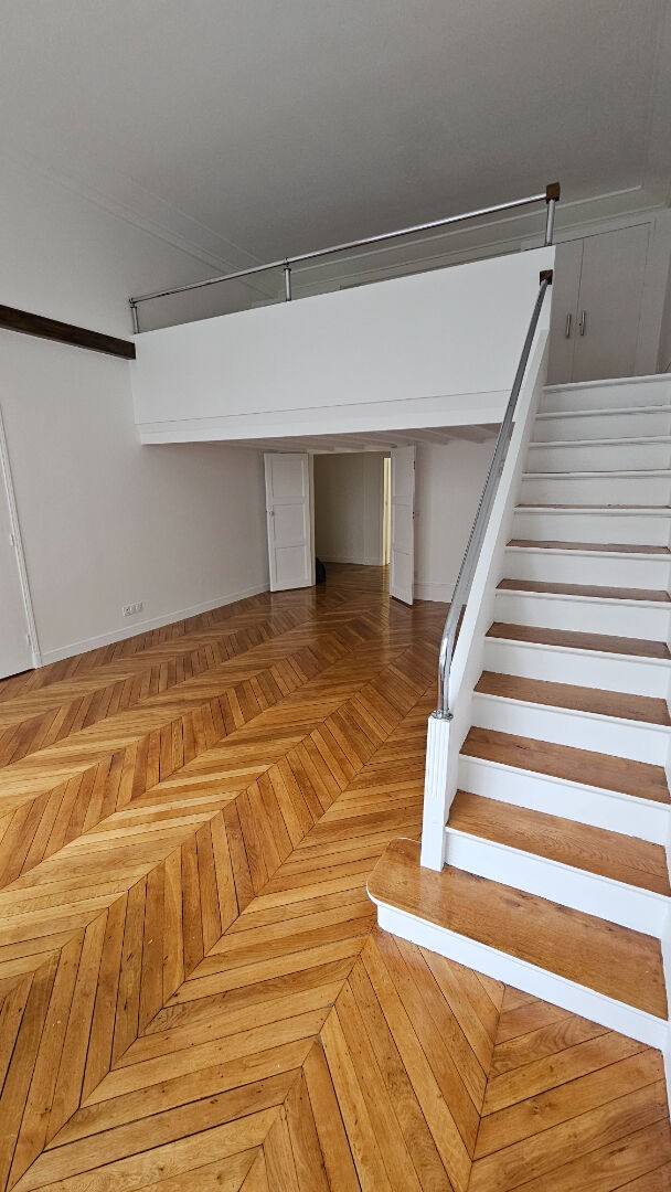 Location Appartement à Paris Batignolles-Monceaux 17e arrondissement 3 pièces