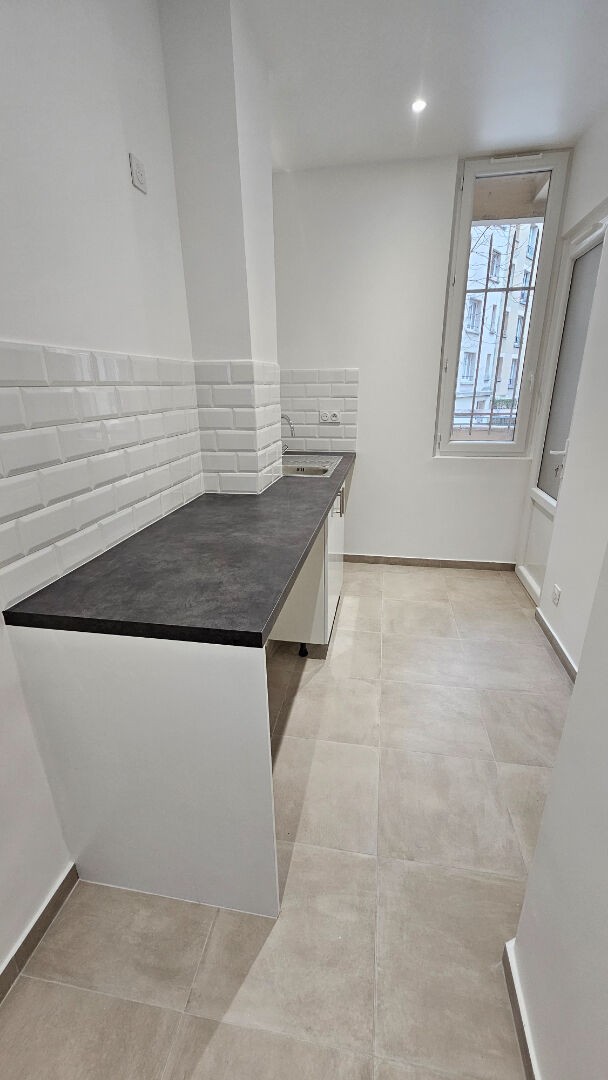 Location Appartement à Paris Batignolles-Monceaux 17e arrondissement 3 pièces