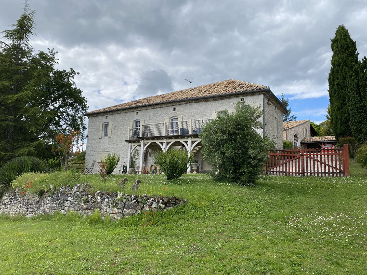 Vente Maison à Montaigu-de-Quercy 12 pièces