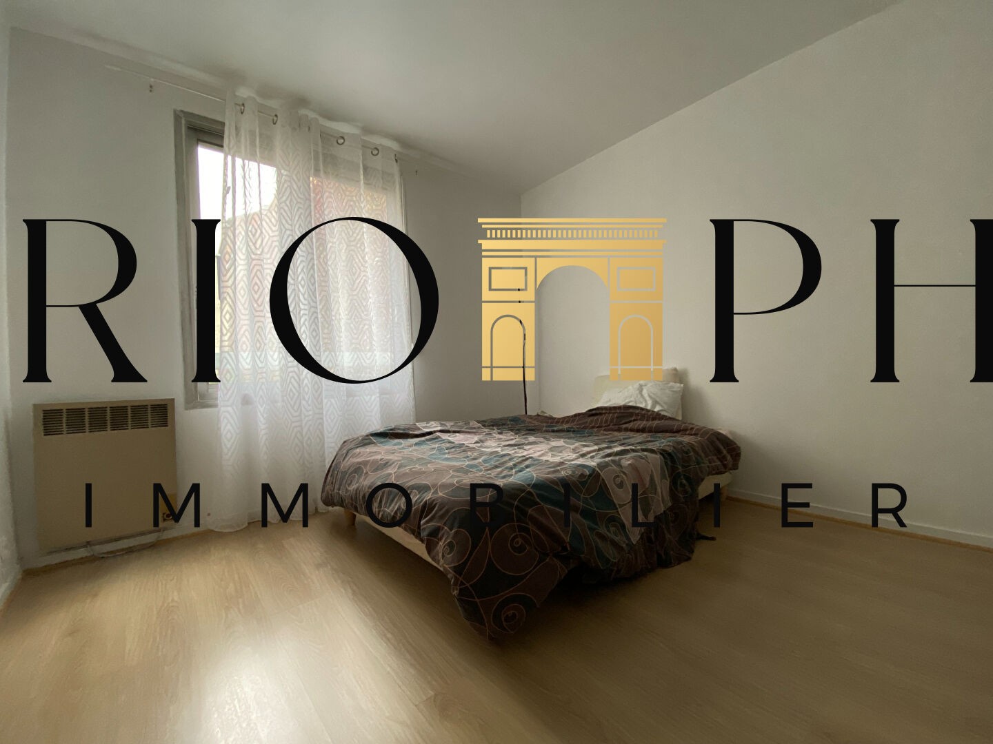 Vente Appartement à Paris Ménilmontant 20e arrondissement 4 pièces