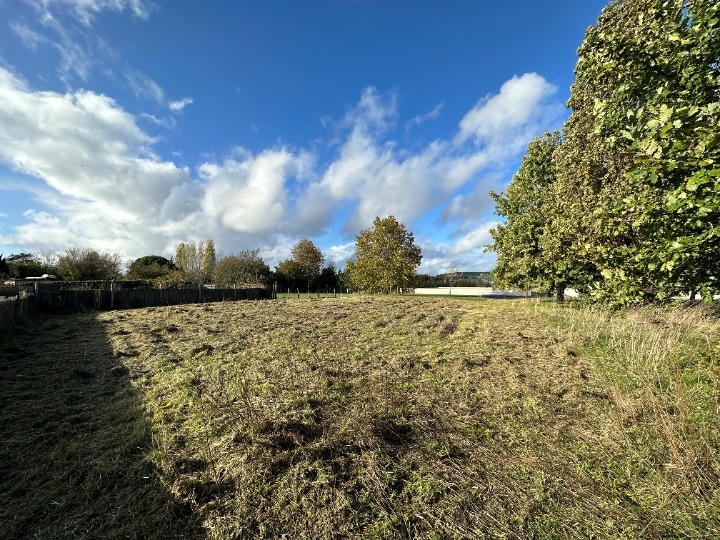 Vente Terrain à Saint-Sylvestre-sur-Lot 0 pièce