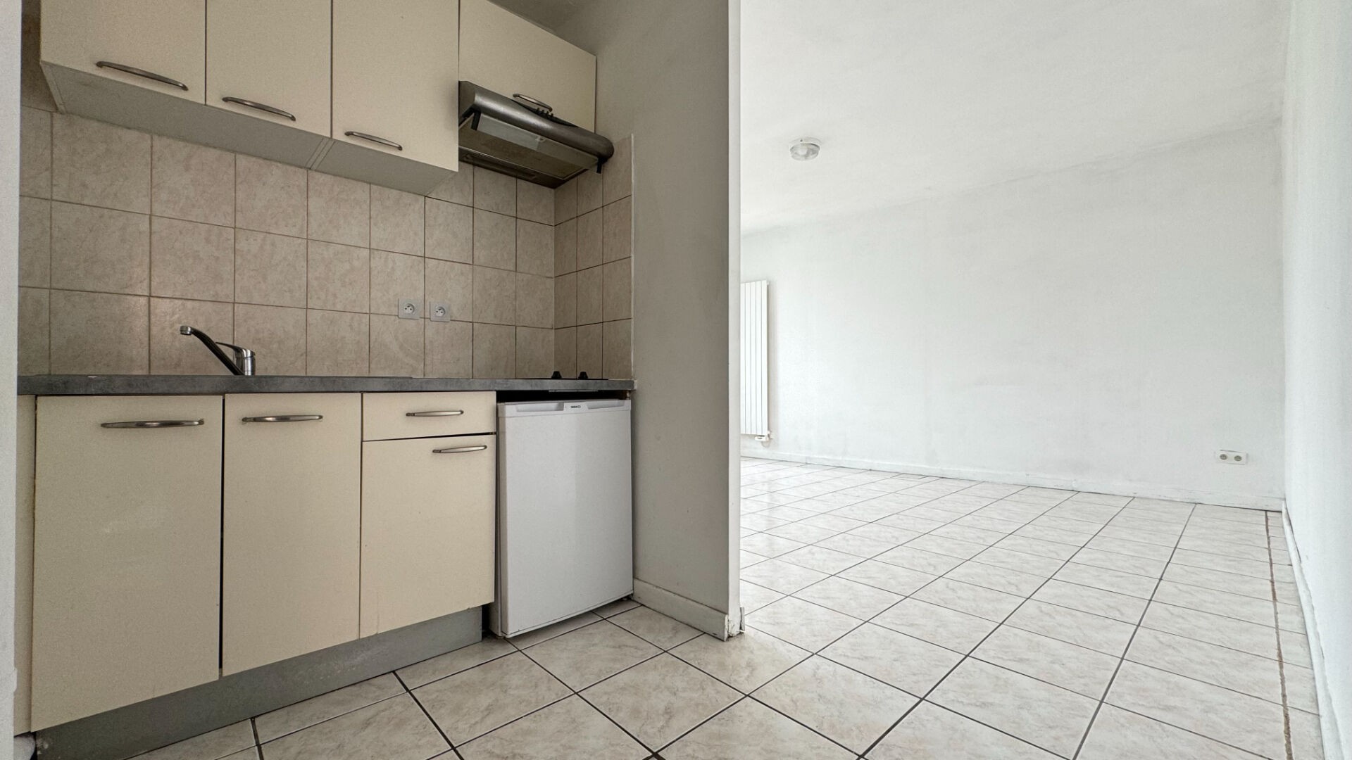 Vente Appartement à Paris Buttes-Chaumont 19e arrondissement 1 pièce