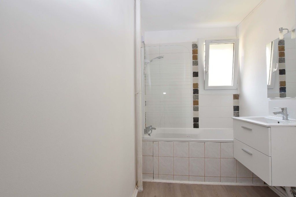 Location Appartement à Dammarie-les-Lys 3 pièces