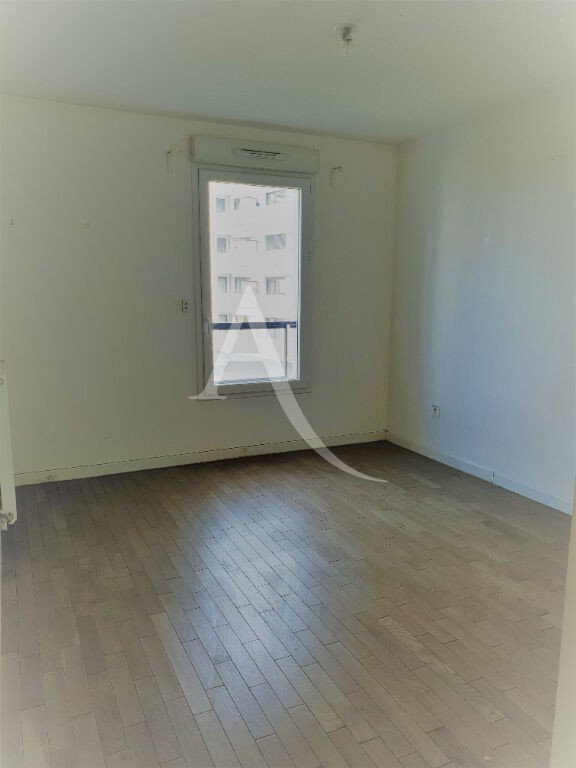 Location Appartement à Fresnes 4 pièces