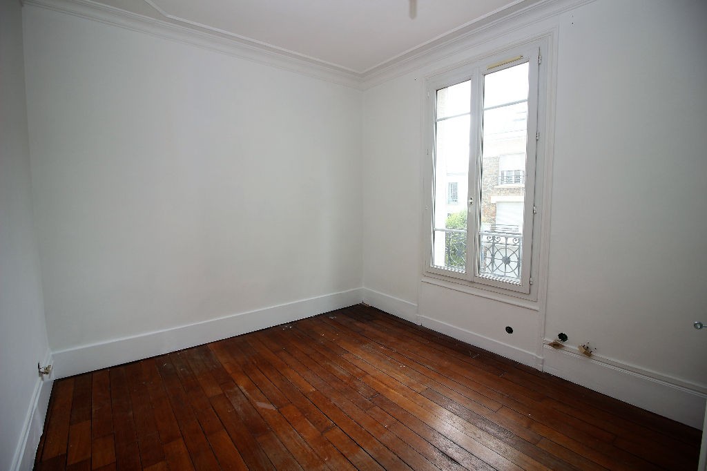 Location Appartement à Suresnes 3 pièces