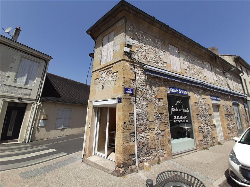 Vente Bureau / Commerce à Bergerac 6 pièces