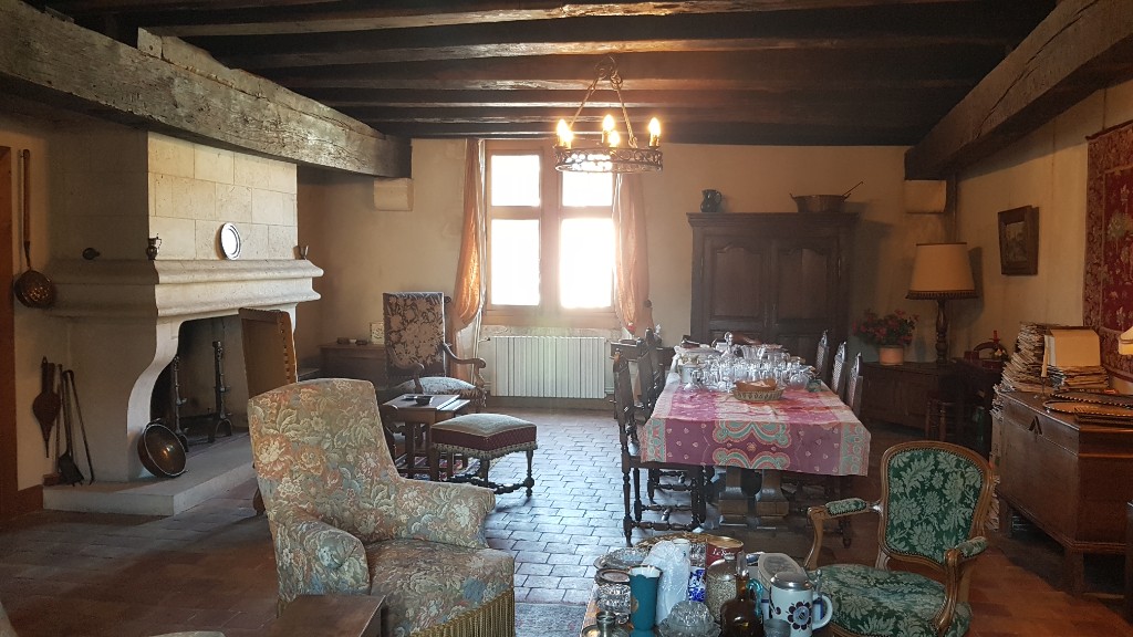 Vente Maison à Saint-Amand-Montrond 16 pièces