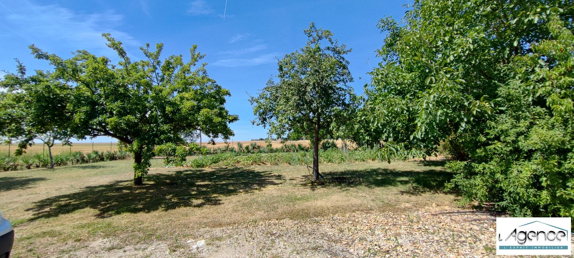 Vente Garage / Parking à Brou 0 pièce