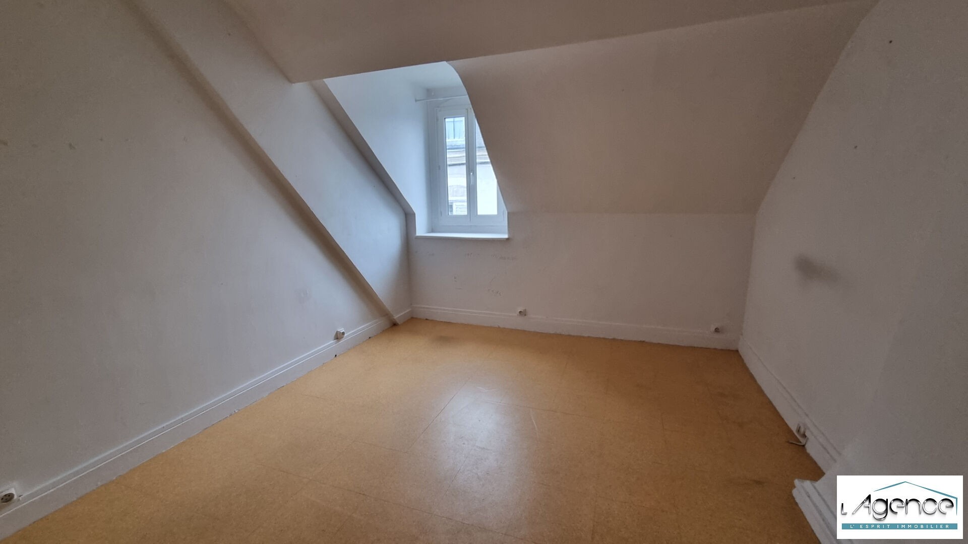 Vente Appartement à Châteaudun 5 pièces