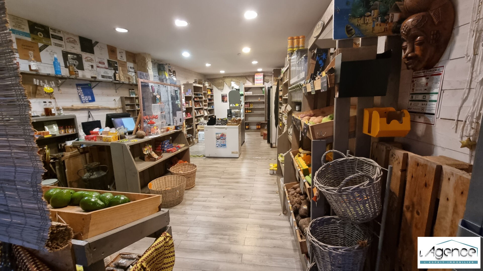 Vente Bureau / Commerce à Châteaudun 5 pièces