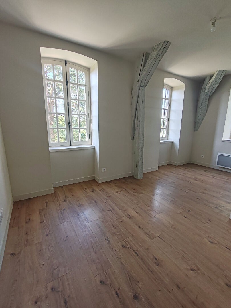 Location Appartement à Abondant 2 pièces