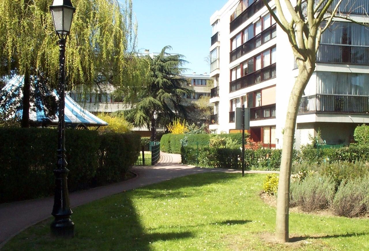 Location Appartement à Fontenay-le-Fleury 6 pièces