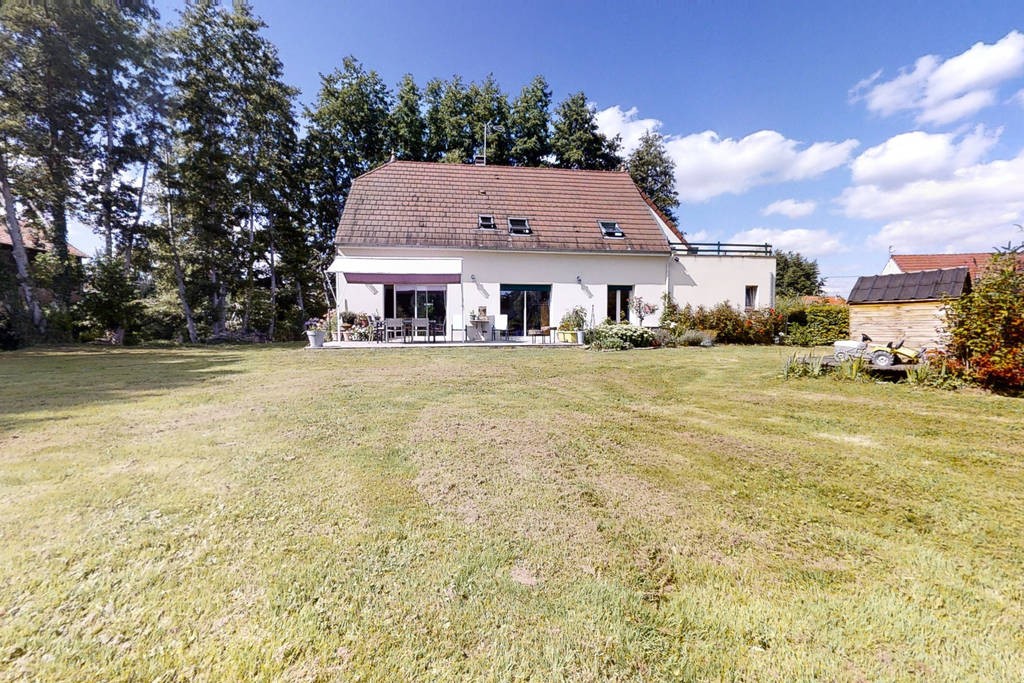 Vente Maison à Servais 11 pièces