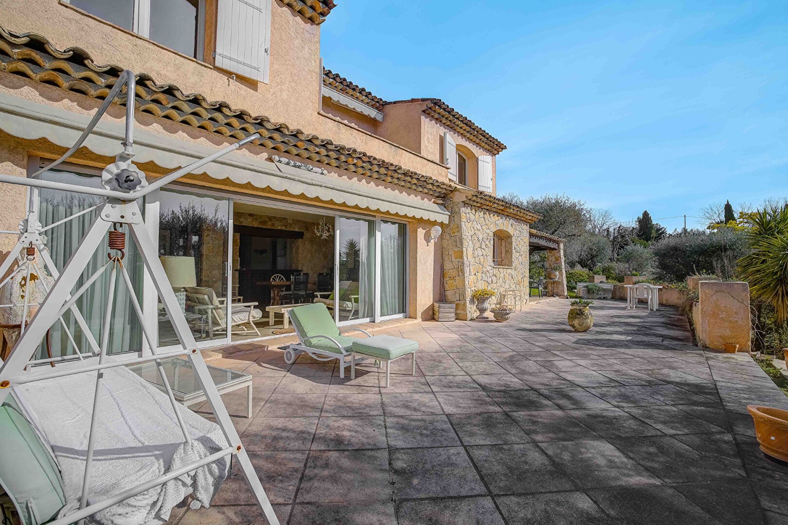 Vente Maison à Châteauneuf-Grasse 8 pièces