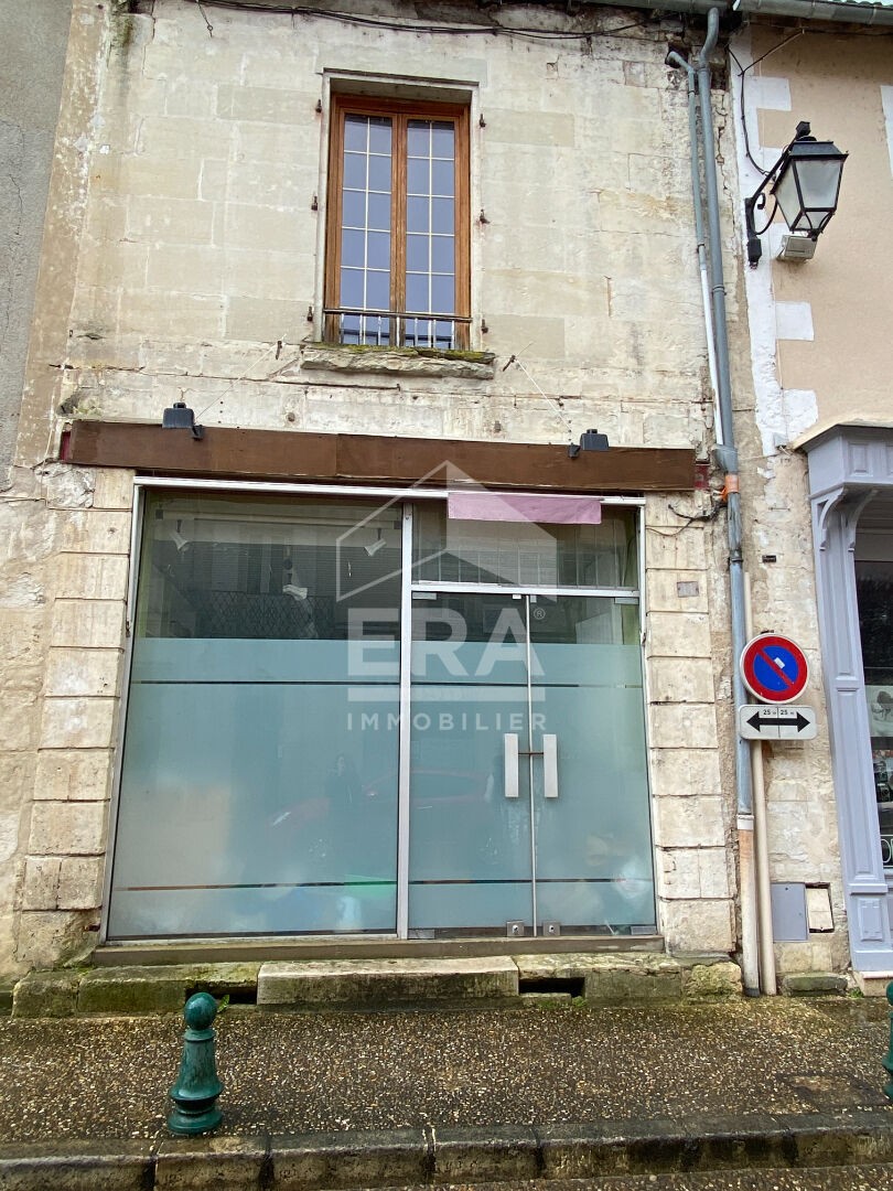 Vente Bureau / Commerce à Saint-Astier 4 pièces