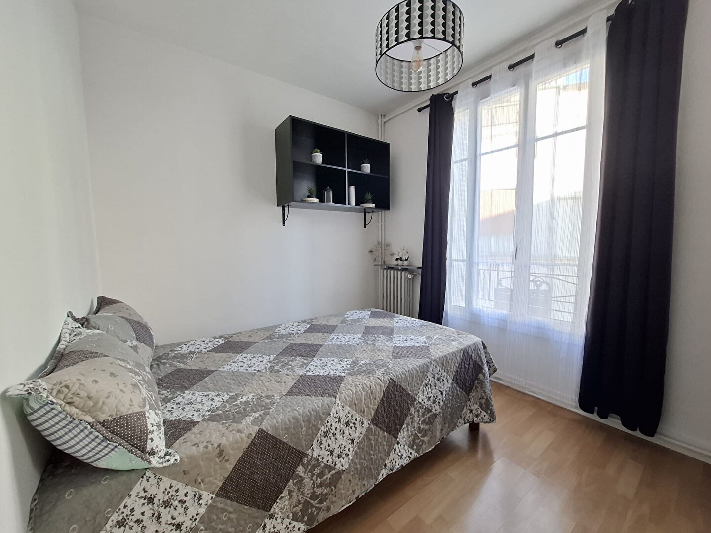 Vente Appartement à Paris Butte-Montmartre 18e arrondissement 2 pièces