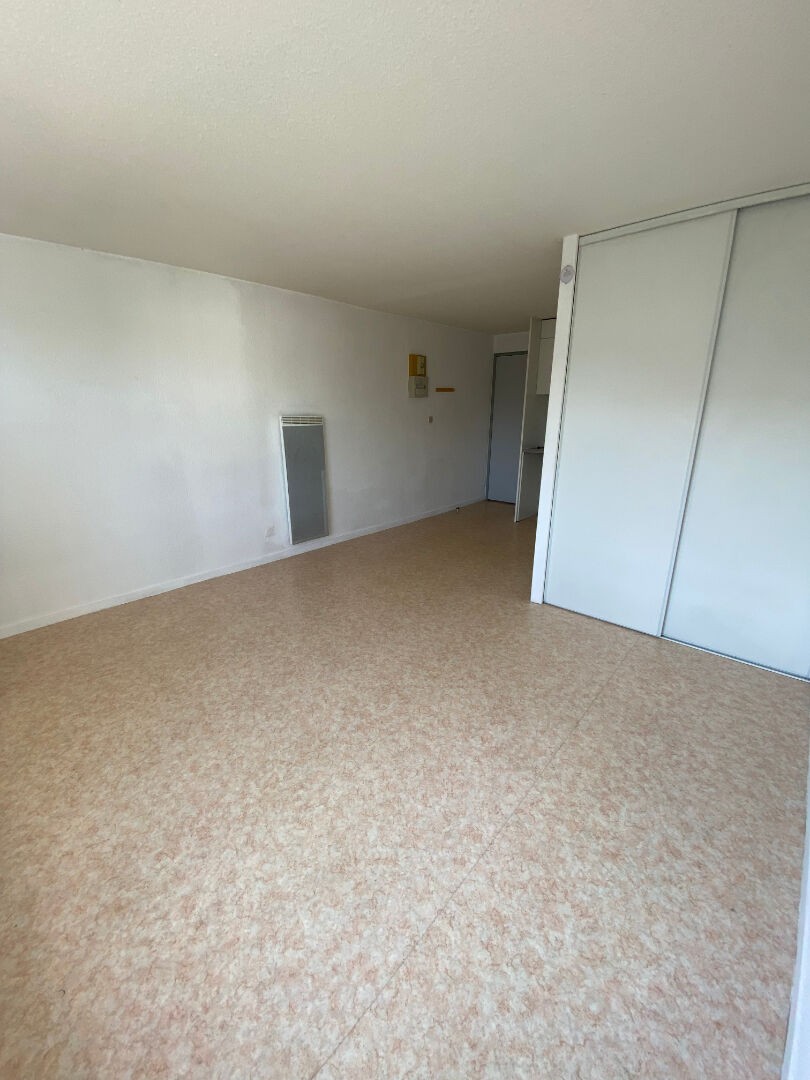 Location Appartement à la Roche-sur-Yon 1 pièce