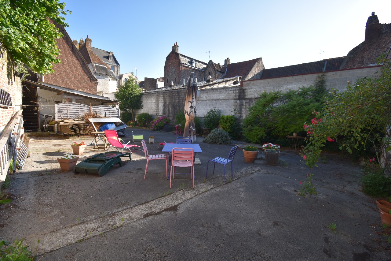 Vente Maison à Aire-sur-la-Lys 20 pièces