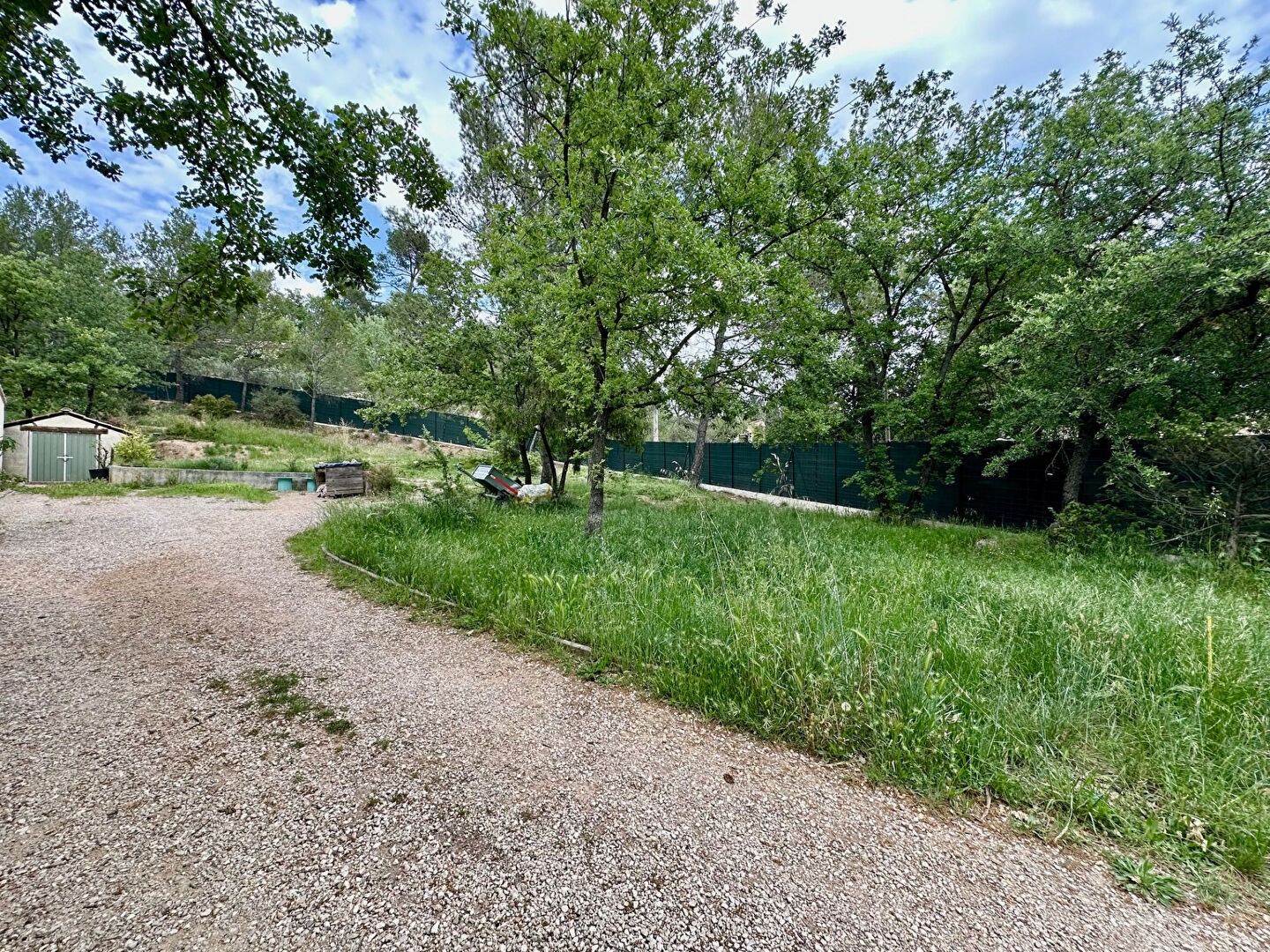 Vente Terrain à Saint-Maximin-la-Sainte-Baume 0 pièce