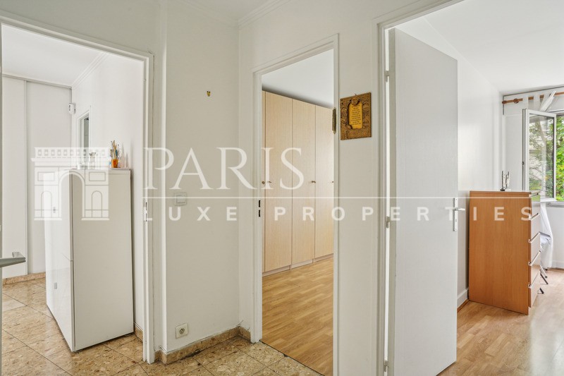 Vente Appartement à Paris Buttes-Chaumont 19e arrondissement 3 pièces