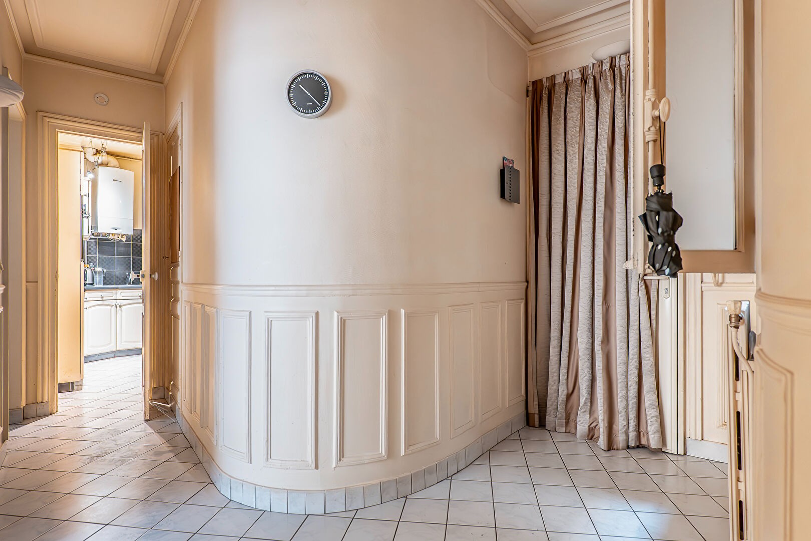 Vente Appartement à Paris Batignolles-Monceaux 17e arrondissement 3 pièces