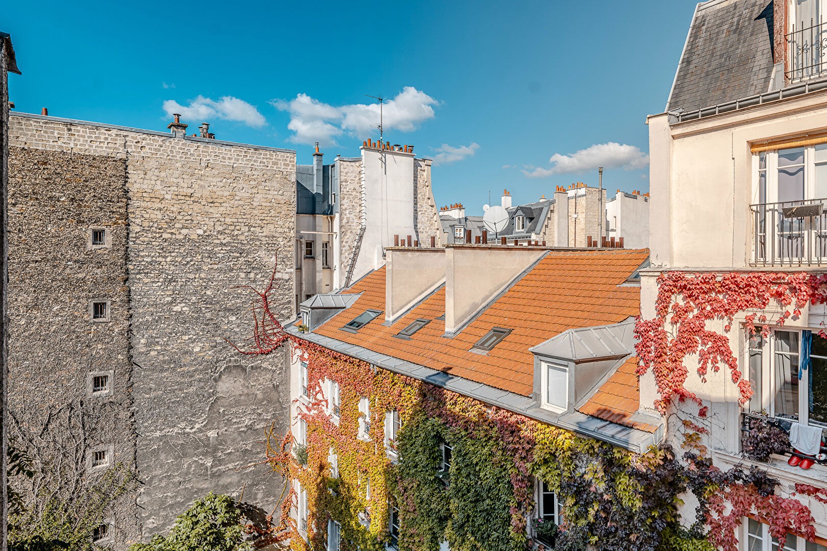 Vente Appartement à Paris Batignolles-Monceaux 17e arrondissement 3 pièces