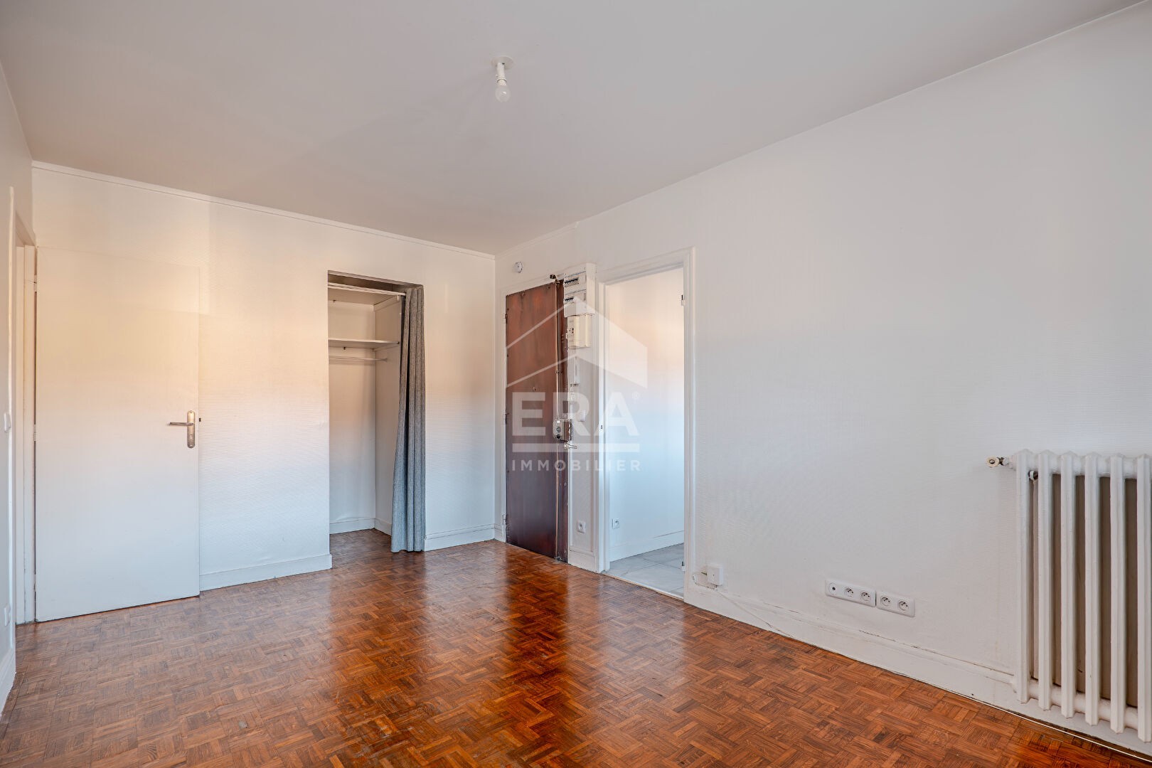 Vente Appartement à Paris Batignolles-Monceaux 17e arrondissement 2 pièces