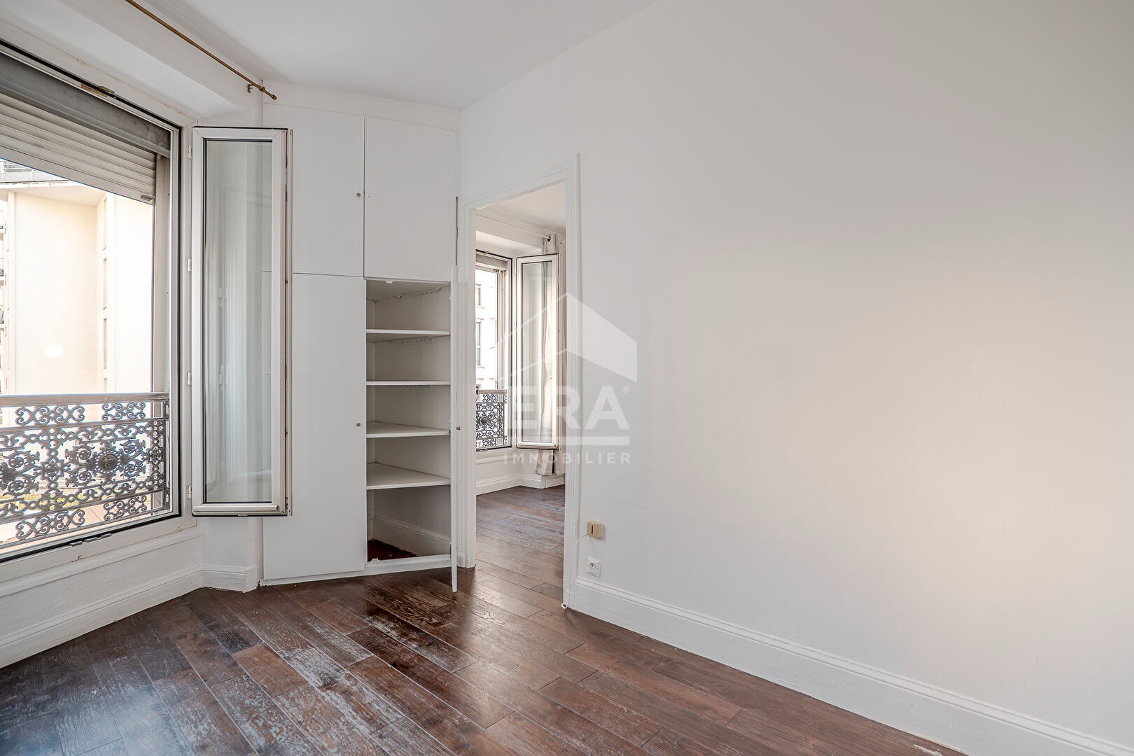 Vente Appartement à Paris Butte-Montmartre 18e arrondissement 3 pièces