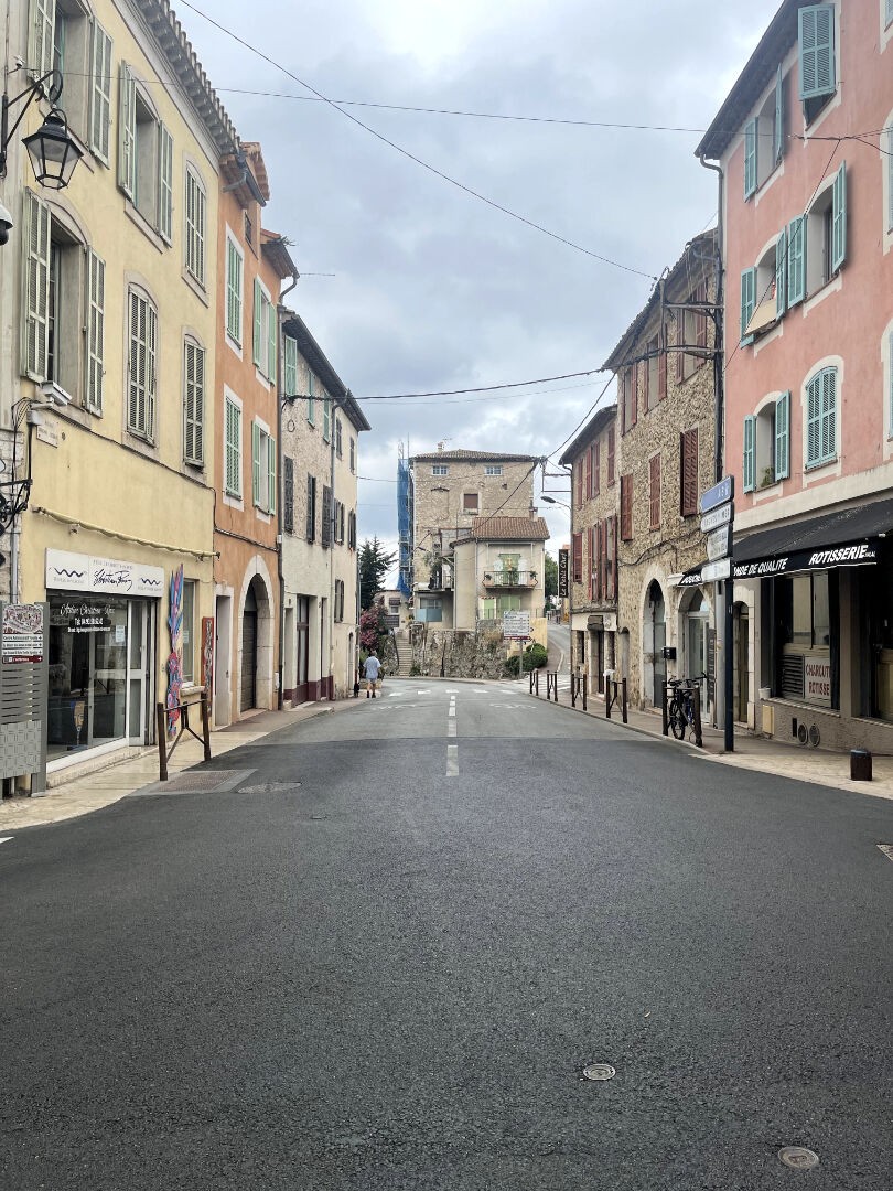 Vente Garage / Parking à Vence 2 pièces