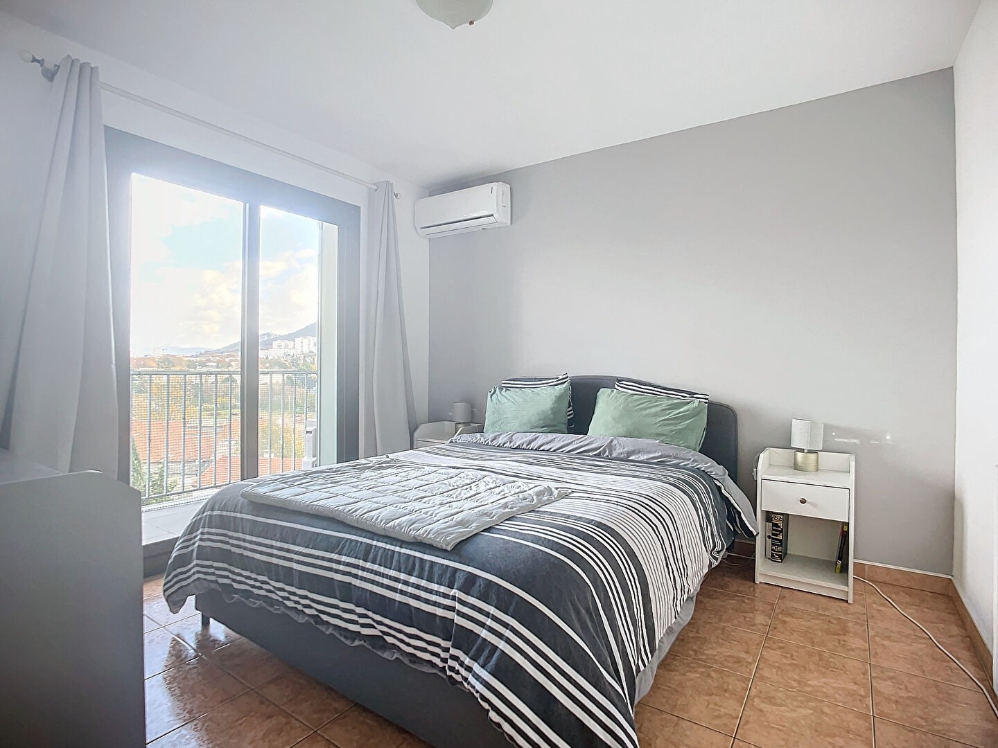 Vente Appartement à Marseille 11e arrondissement 4 pièces