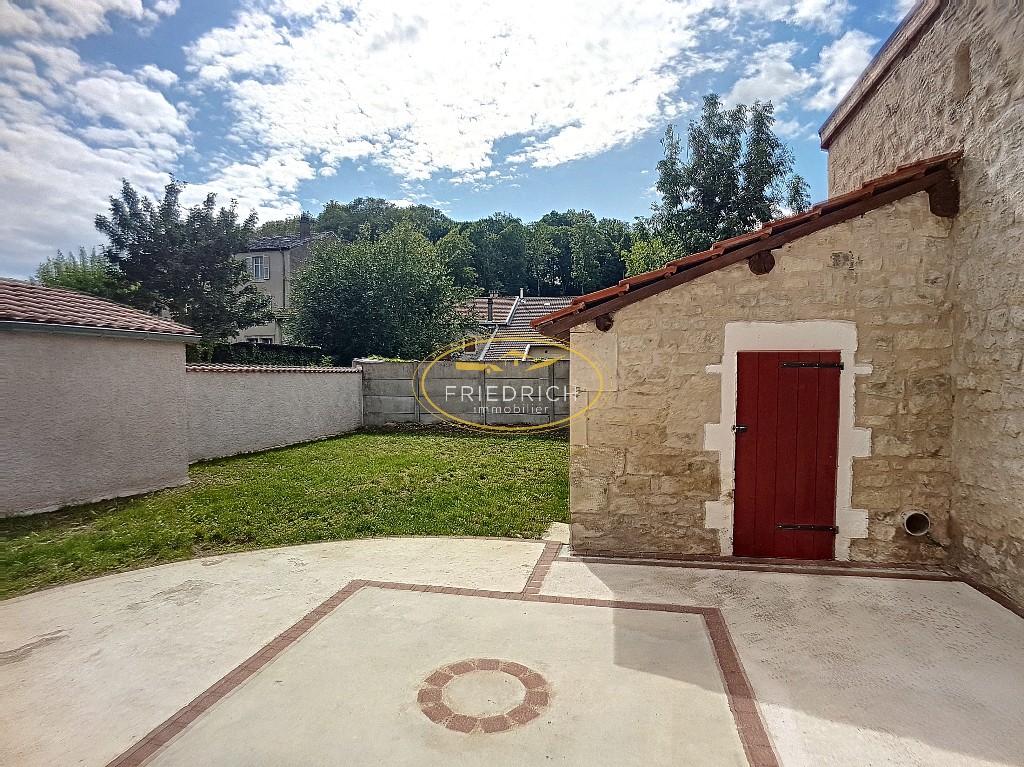 Location Appartement à Demange-aux-Eaux 3 pièces