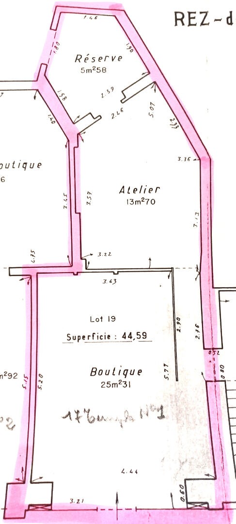 Location Garage / Parking à Paris Temple 3e arrondissement 2 pièces