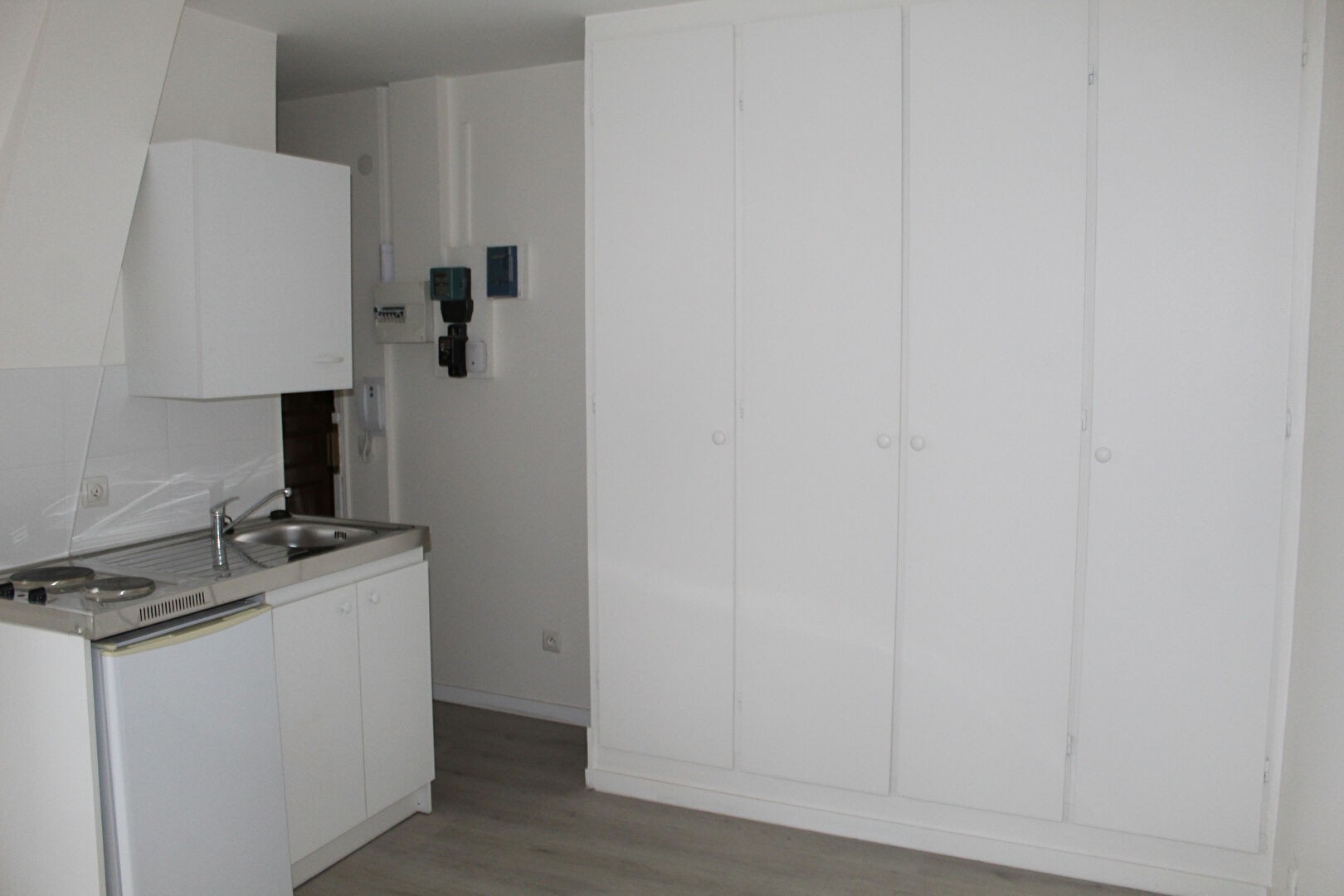 Vente Appartement à Paris Vaugirard 15e arrondissement 1 pièce