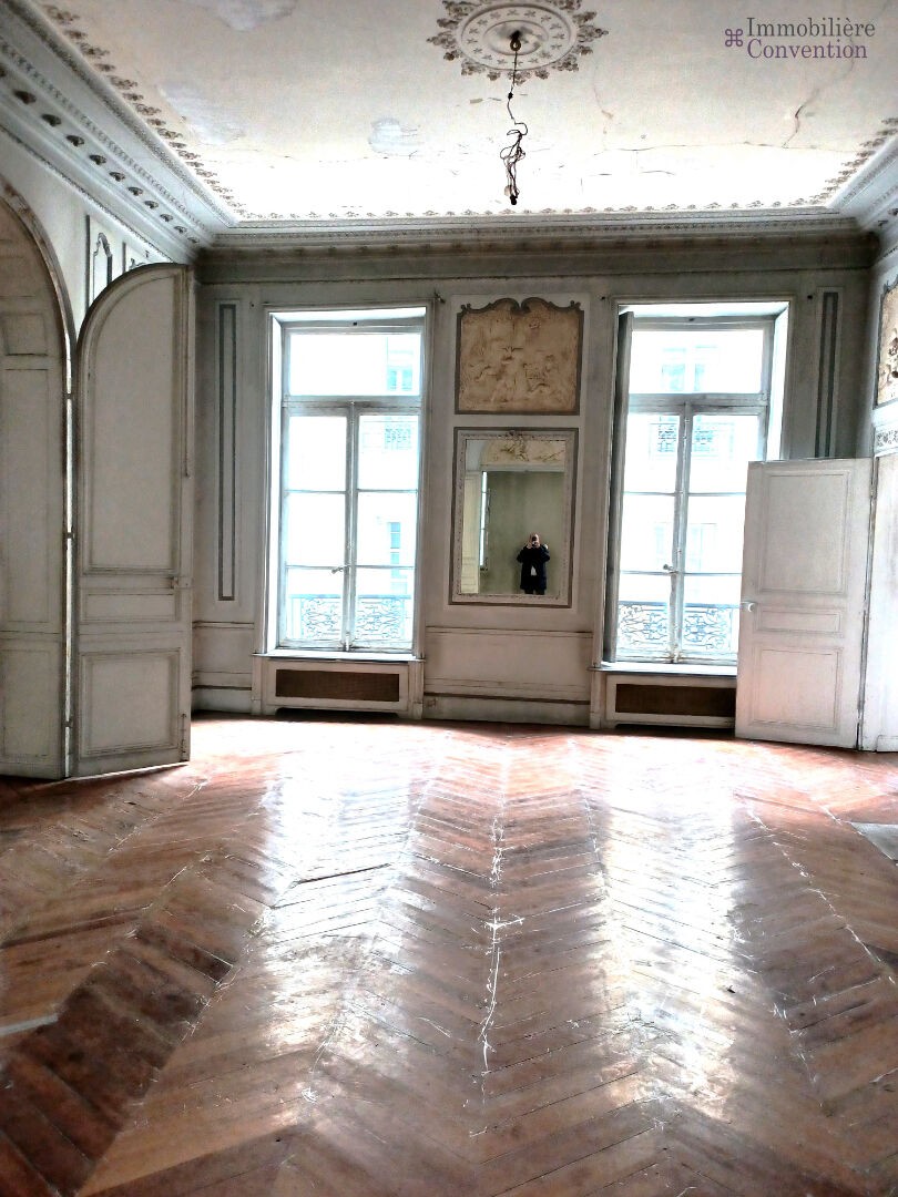 Vente Appartement à Paris Élysée  8e arrondissement 6 pièces