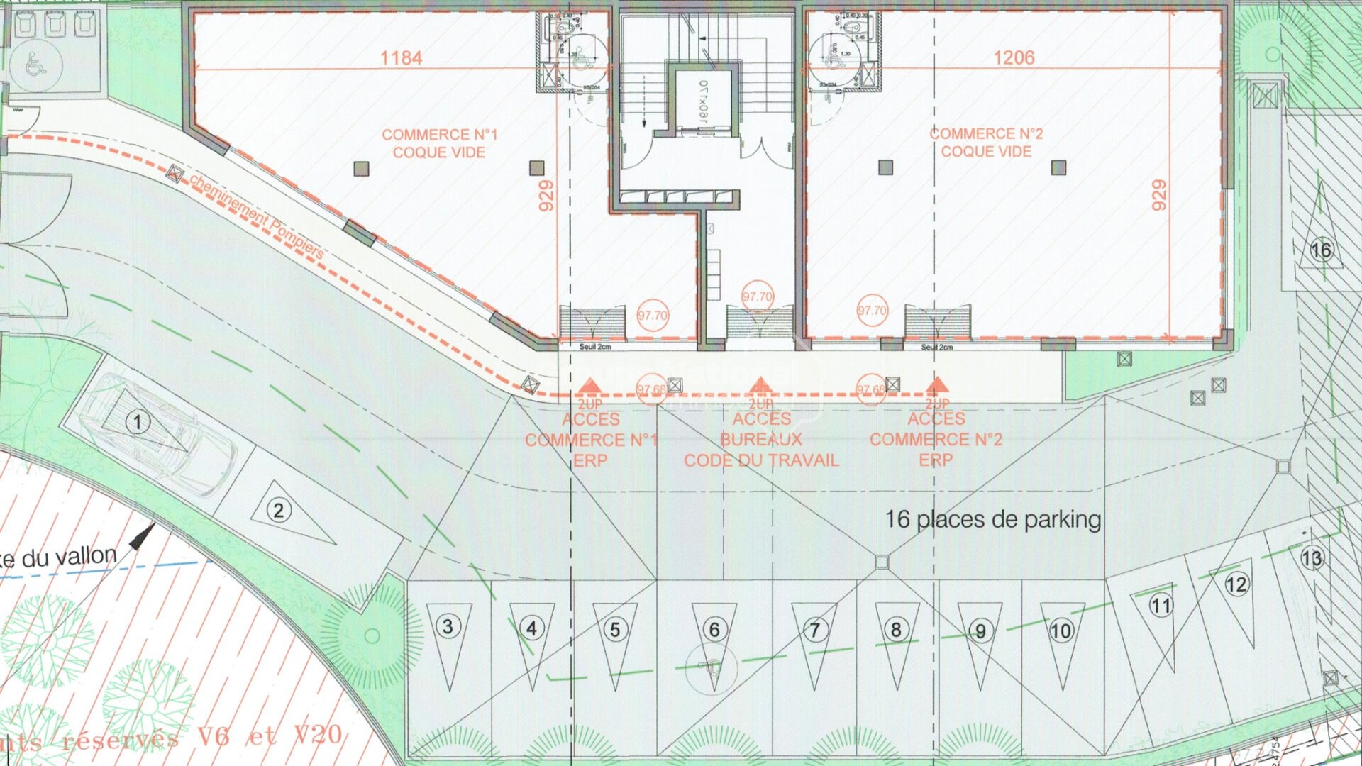 Location Garage / Parking à Mouans-Sartoux 7 pièces