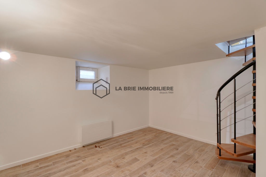 Location Appartement à Villecresnes 2 pièces