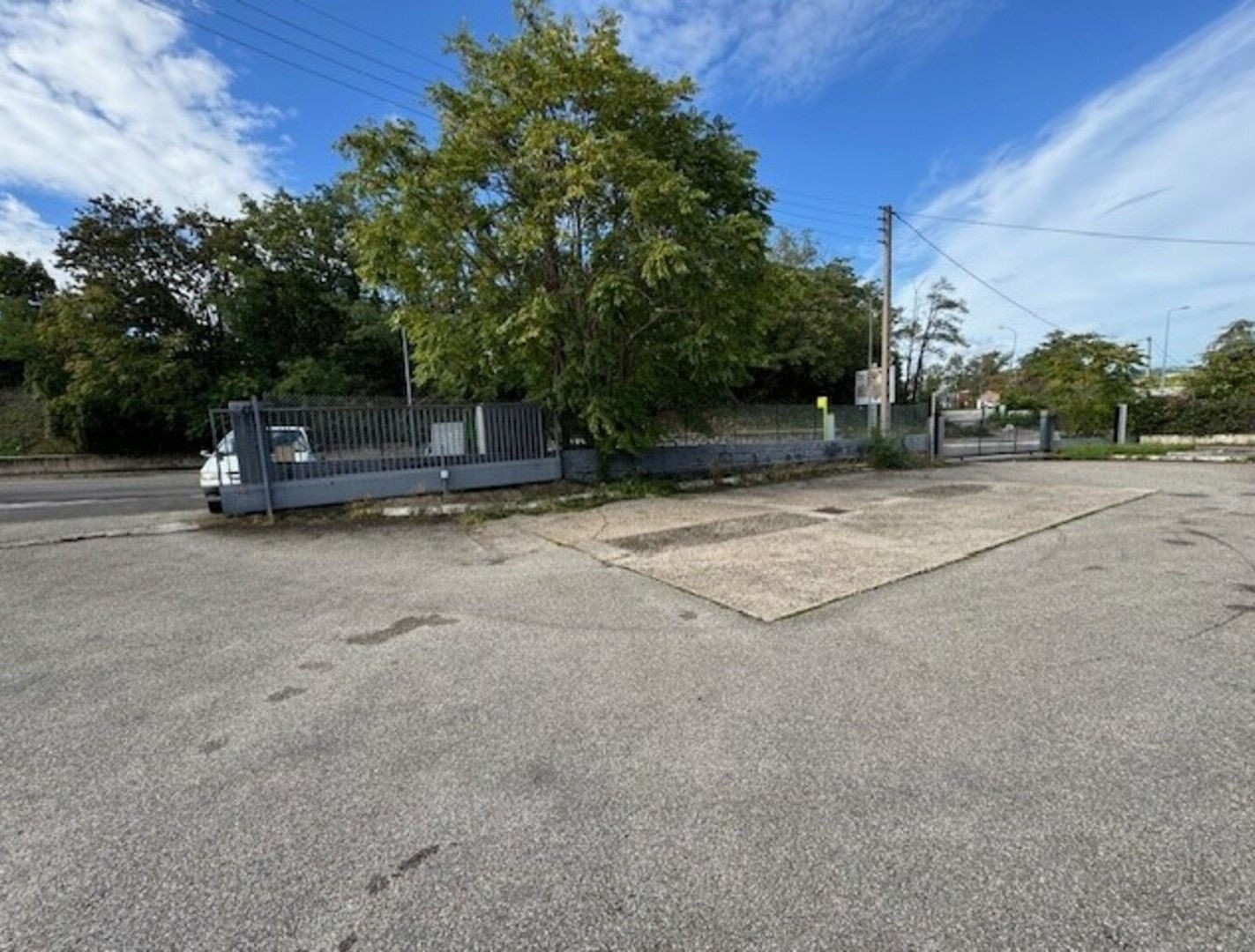 Location Garage / Parking à Saint-Étienne 0 pièce