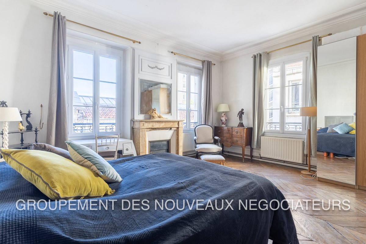 Vente Appartement à Courbevoie 8 pièces