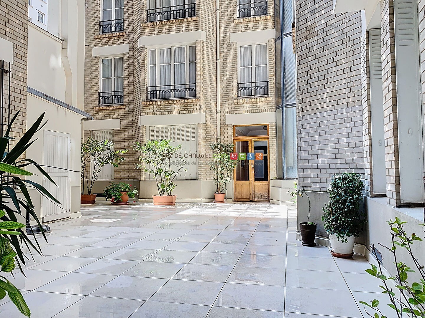 Vente Appartement à Paris Vaugirard 15e arrondissement 4 pièces