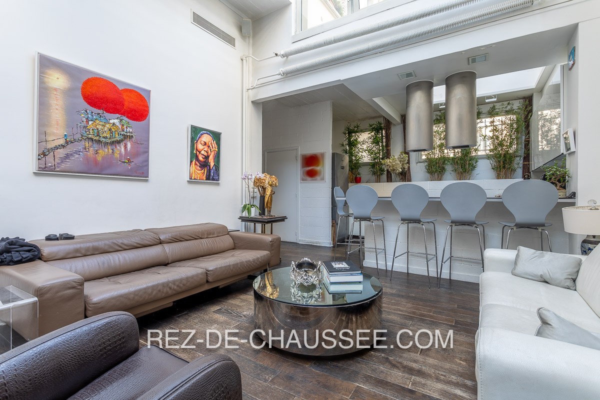 Vente Appartement à Paris Butte-Montmartre 18e arrondissement 9 pièces