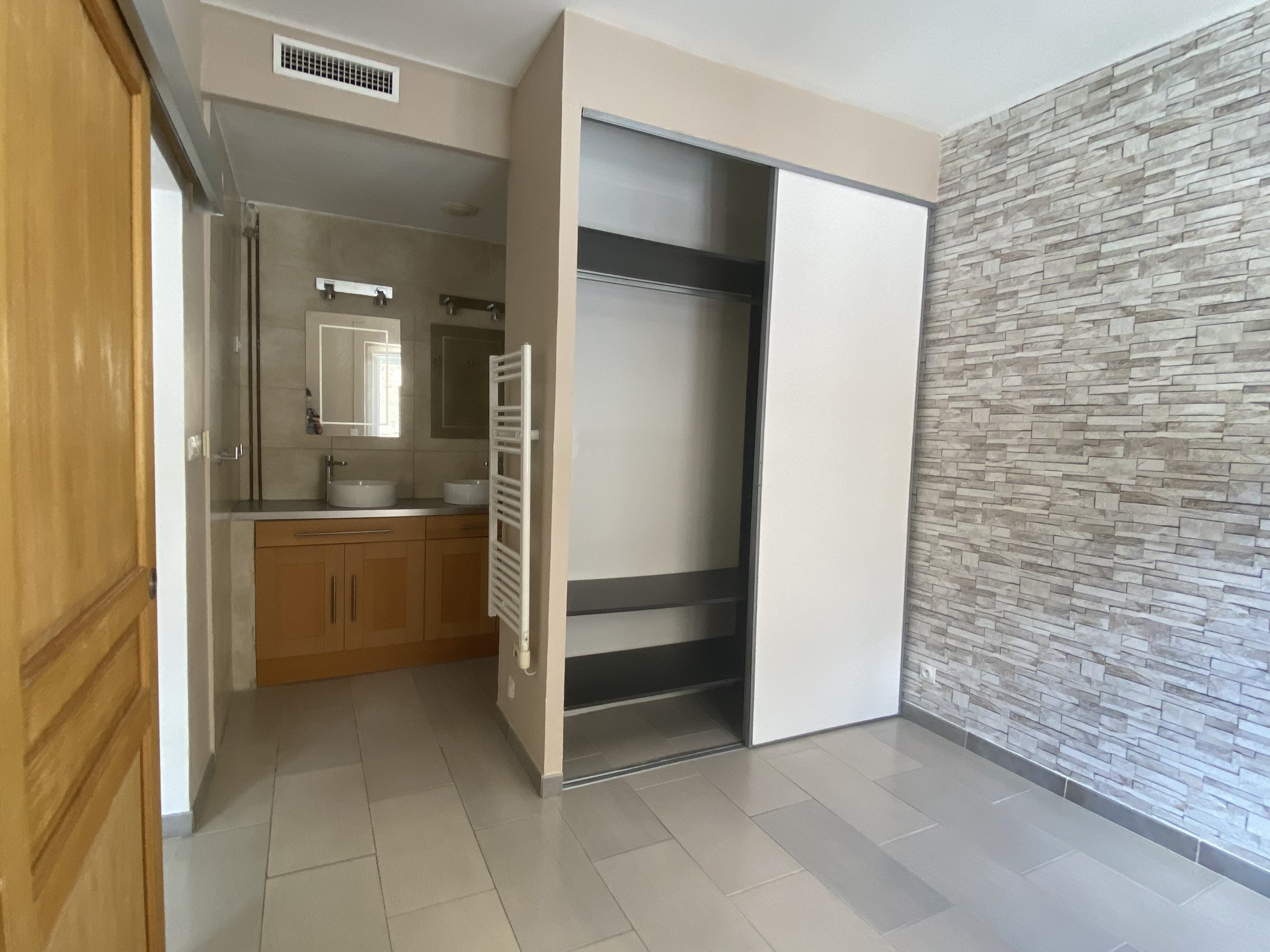 Location Appartement à Nîmes 2 pièces