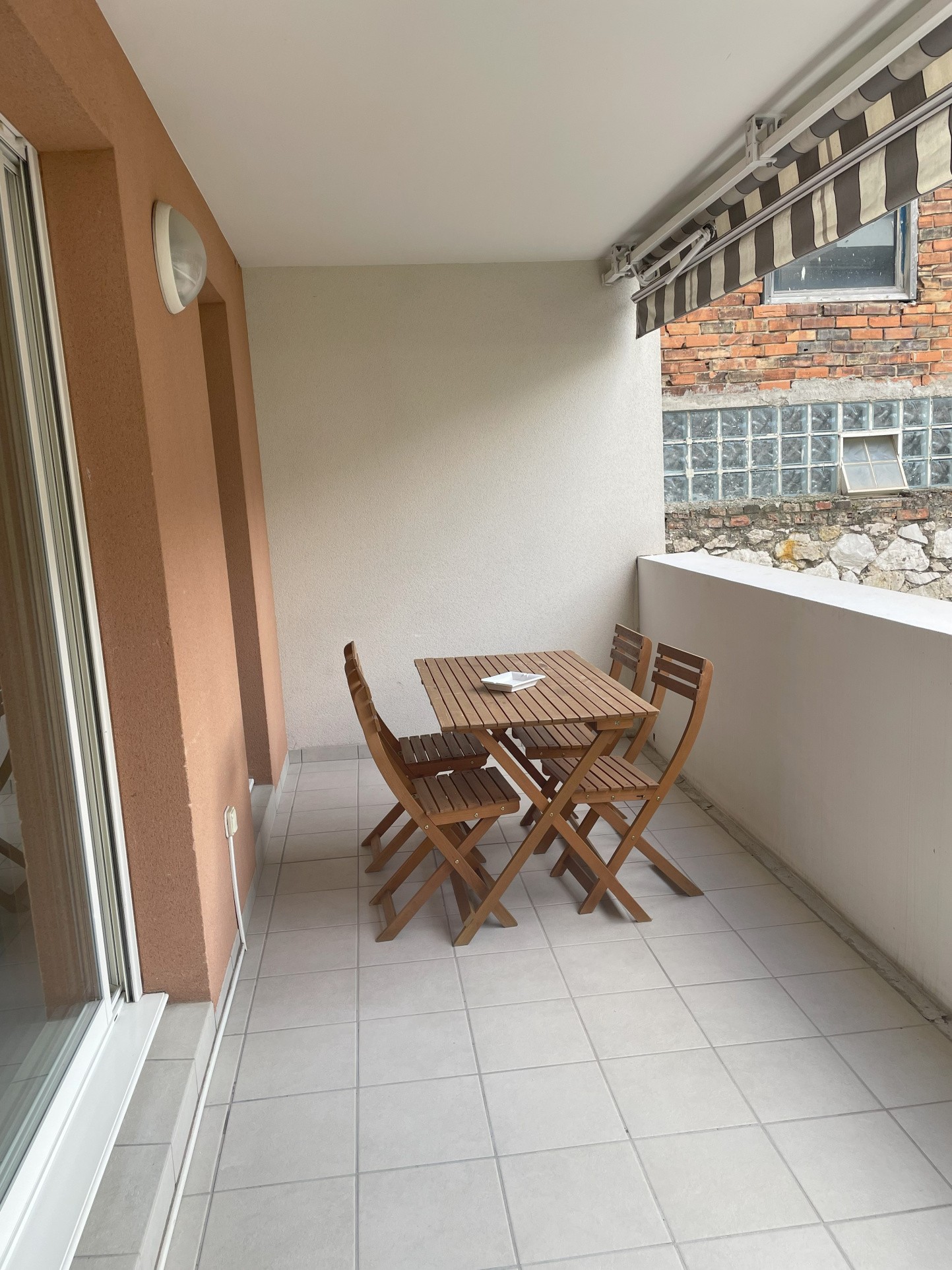 Location Appartement à Marseille 4e arrondissement 2 pièces