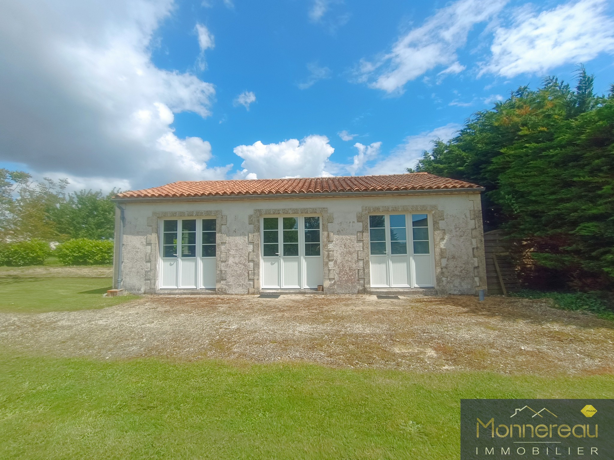 Vente Maison à Mortagne-sur-Gironde 20 pièces