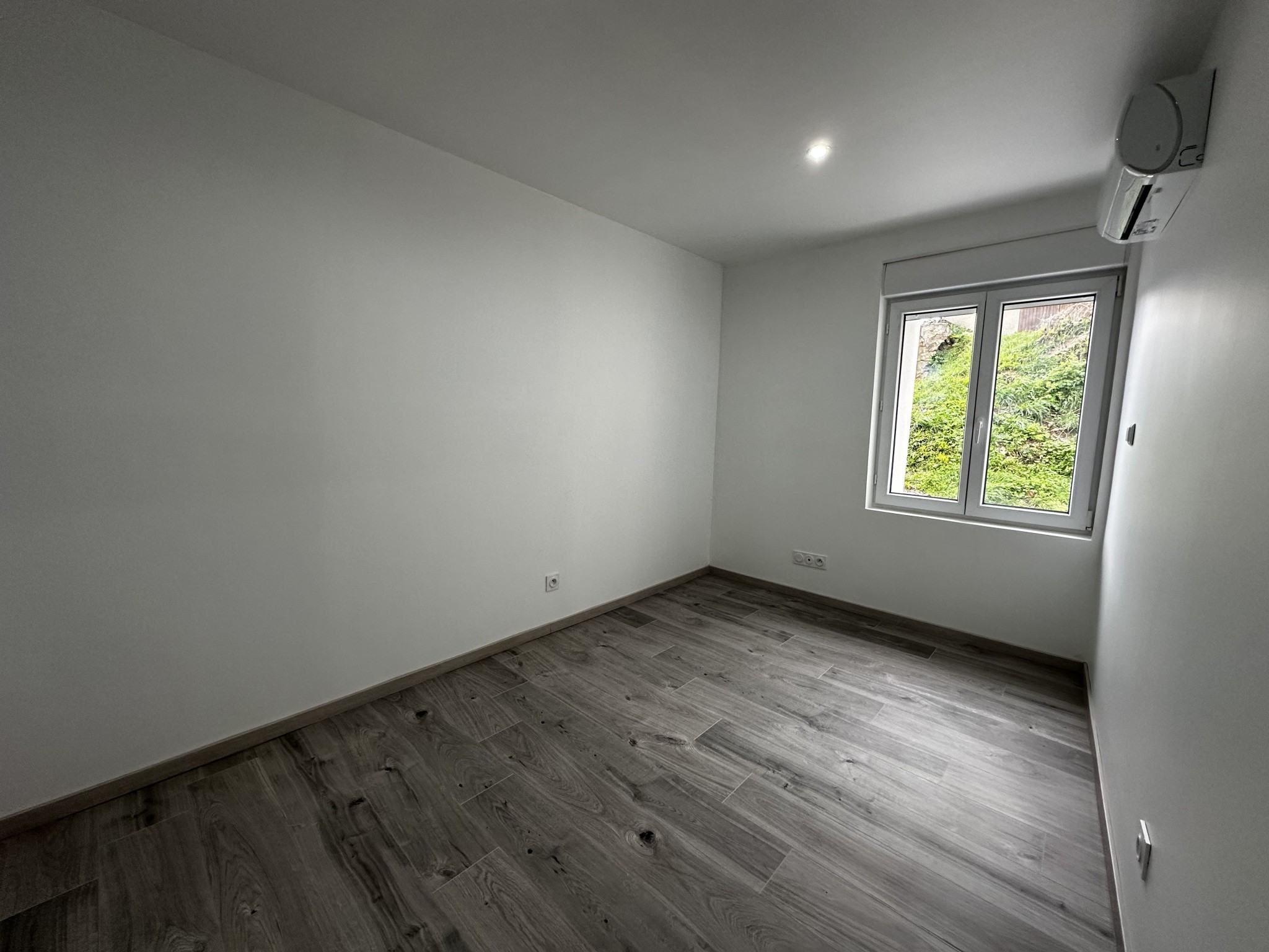 Location Appartement à Monclar 2 pièces