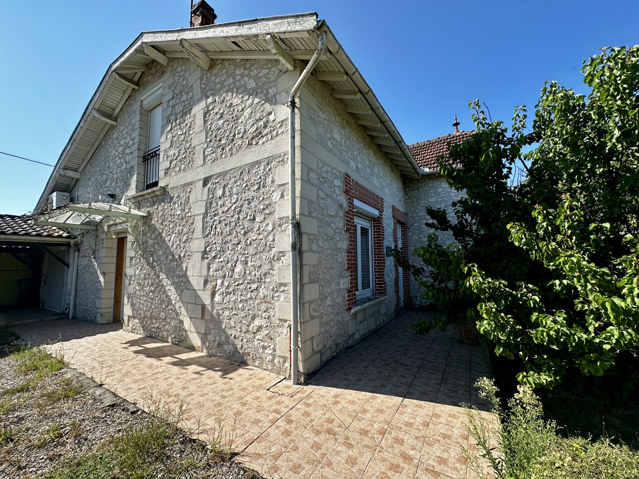 Vente Bureau / Commerce à Villeneuve-sur-Lot 5 pièces