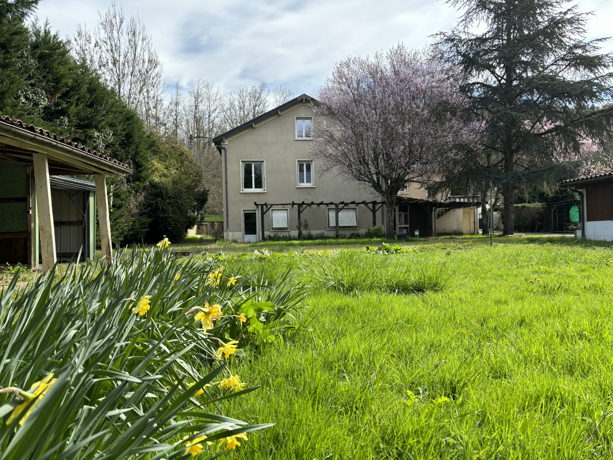 Vente Maison à Château-l'Évêque 9 pièces