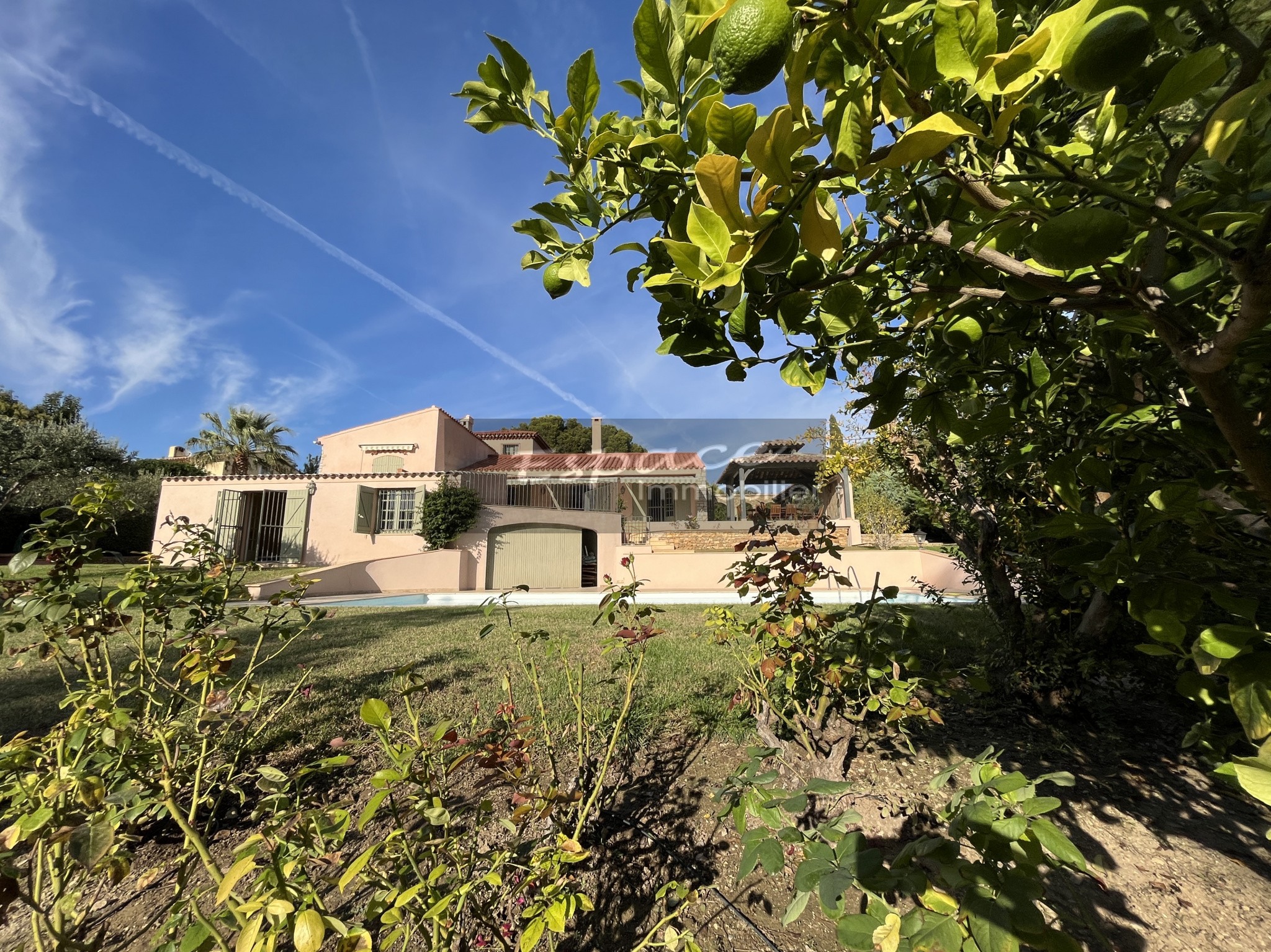 Vente Maison à Sanary-sur-Mer 11 pièces