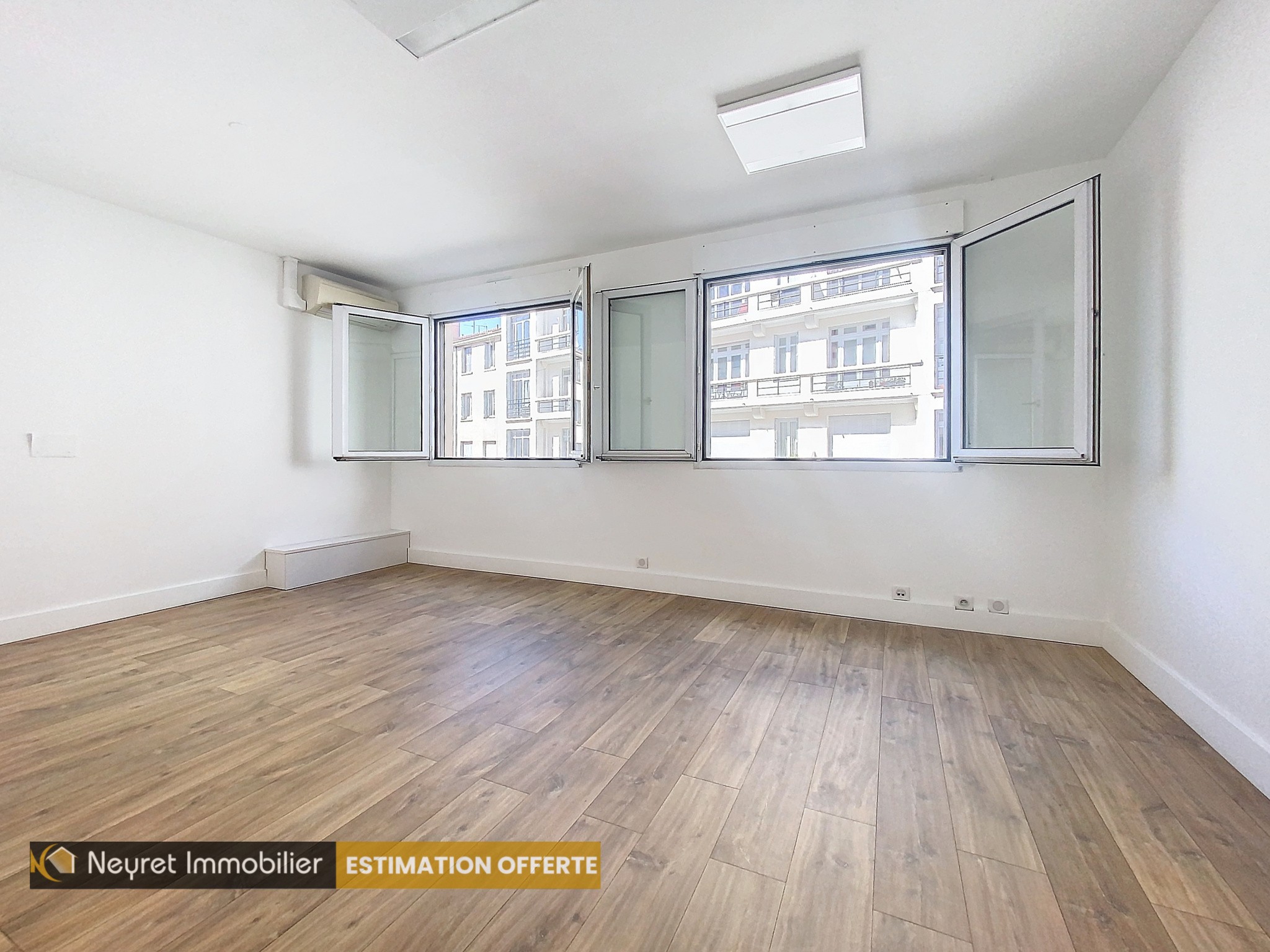 Vente Appartement à Saint-Étienne 6 pièces